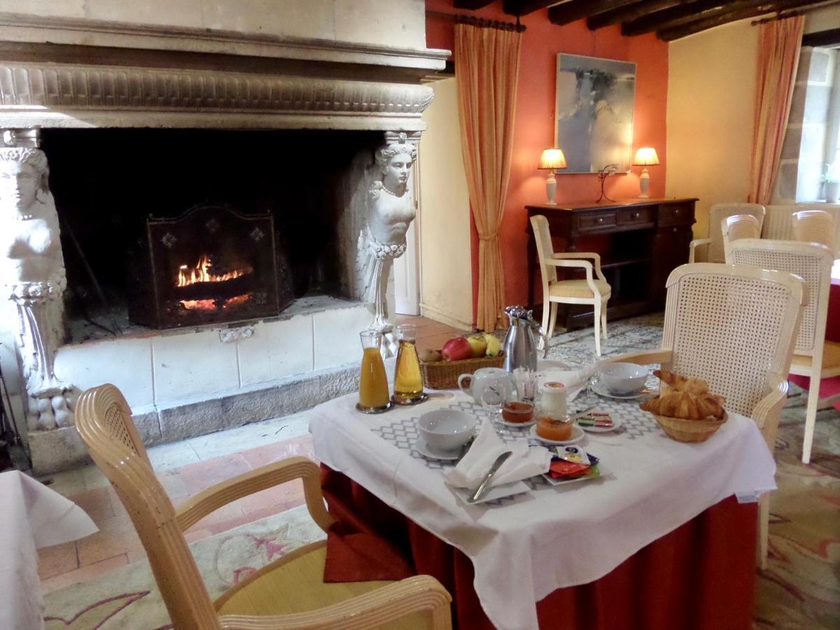 Le Moulin De La Planche Bed & Breakfast Cerelles Exterior foto