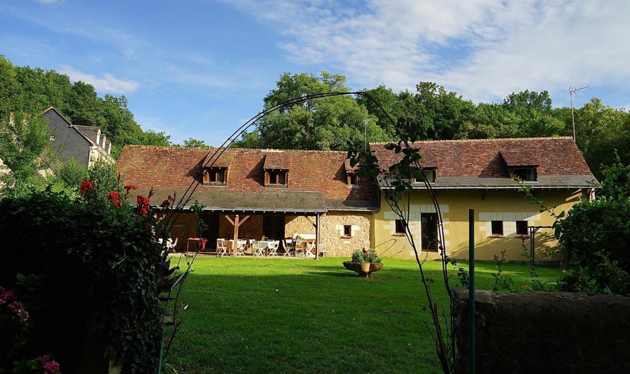 Le Moulin De La Planche Bed & Breakfast Cerelles Exterior foto