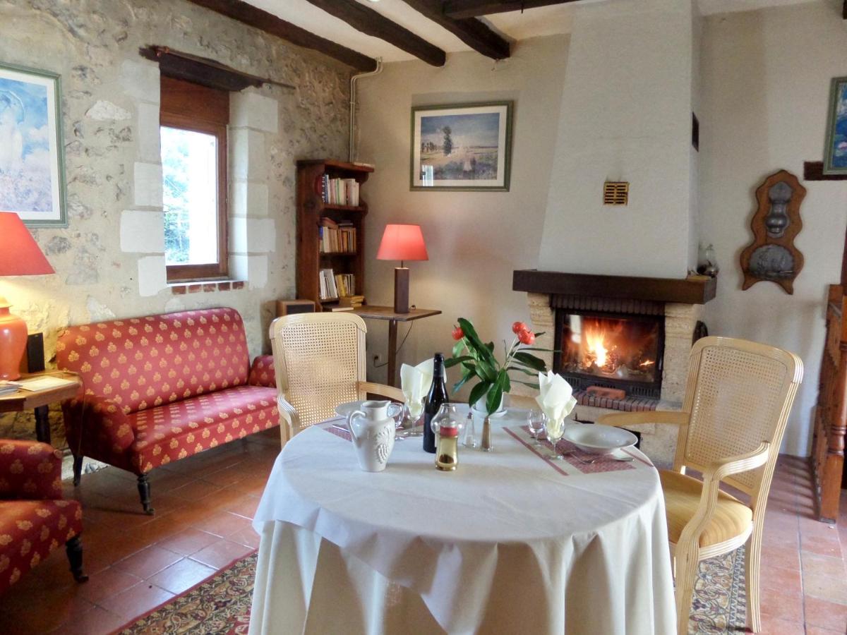 Le Moulin De La Planche Bed & Breakfast Cerelles Exterior foto